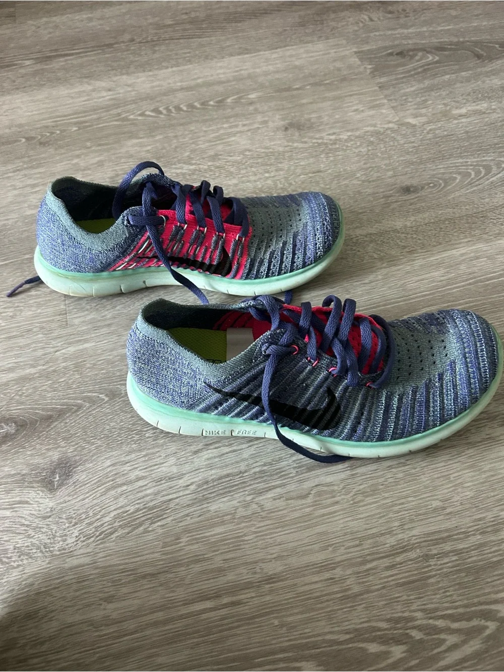 Nike Women's RN Flyknit Running Sneakers - Picture 4 of 6
